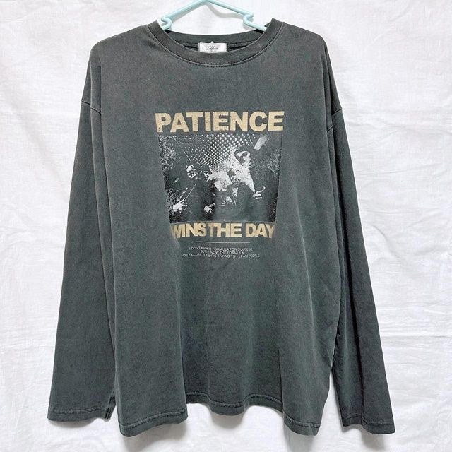 しまむら「カラーロゴピグメントロゴロンT」