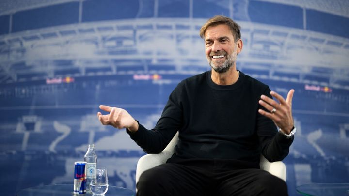 サッカーの世界的名将、Jリーグ開幕戦を現地観戦するため来日へ！「系列チーム」を視察