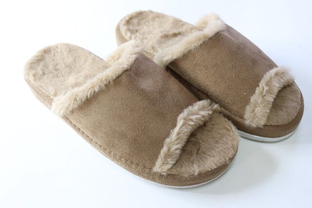 ダイソーのお洒落なコンフォートスリッパ（24.5cm－25.5cm）