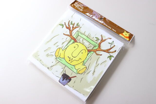 セリアの可愛いプーさん アートパネル 15cm（笑顔・おしり）