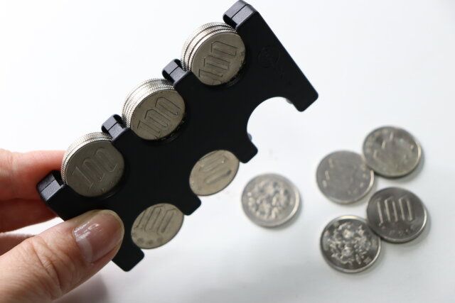 100円玉専用コインホルダー 使用例
