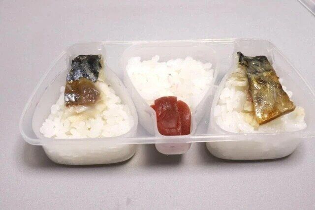 具材が見えるおにぎり型 ミニサイズ 3個用 具材