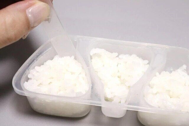 具材が見えるおにぎり型 ミニサイズ 3個用 ごはん