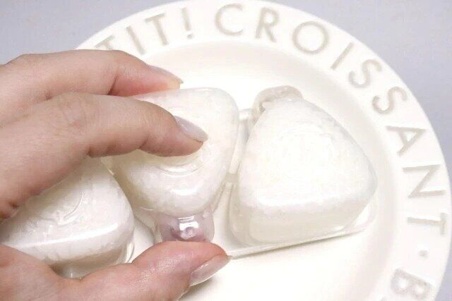 具材が見えるおにぎり型 ミニサイズ 3個用 使用例