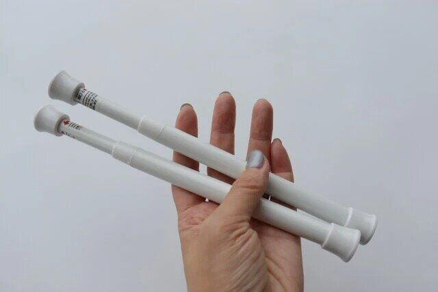 ダイソー 伸縮式 つっぱり棒