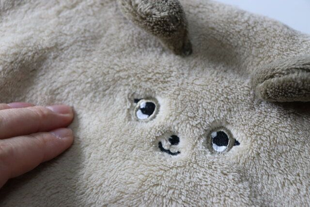 ふわふわアニマルフェイスタオル（ワンちゃん） 素材