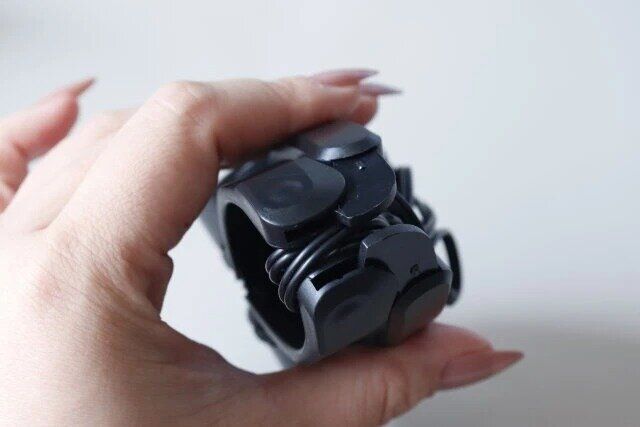 ダイソー クッション性 持ち運び