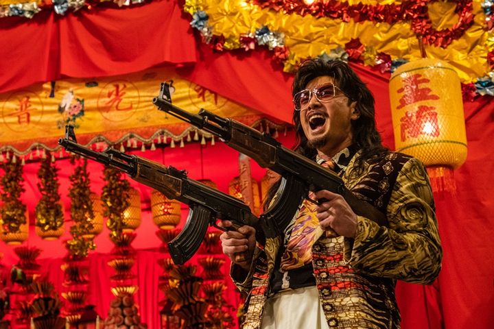 冷酷な悪役を演じ切ったフィリップ・ン。素顔はかなりの二枚目