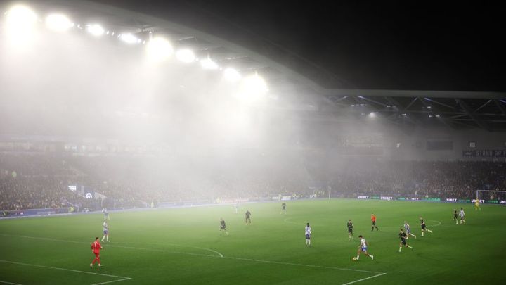 日本で起きた「白い霧事件」がイギリスでも…『BBC』も報じた“珍事”が話題