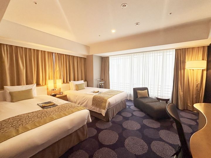  4万4500円〜 （税・サービス料込み）