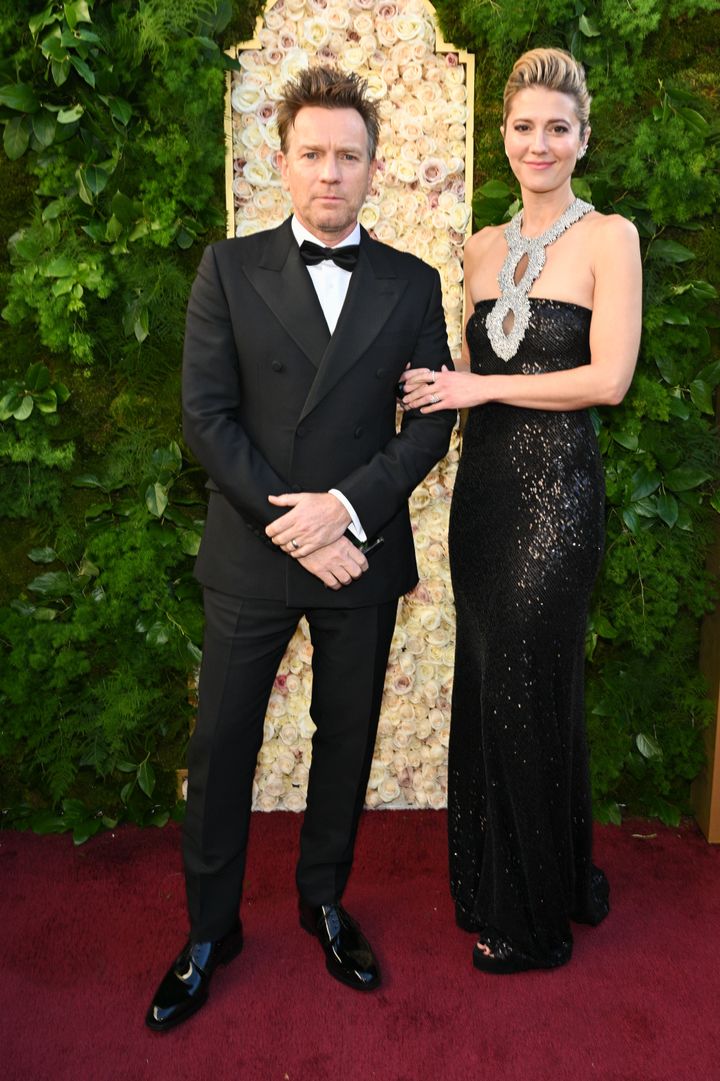 ユアン・マクレガーとメアリー・エリザベス・ウィンステッド