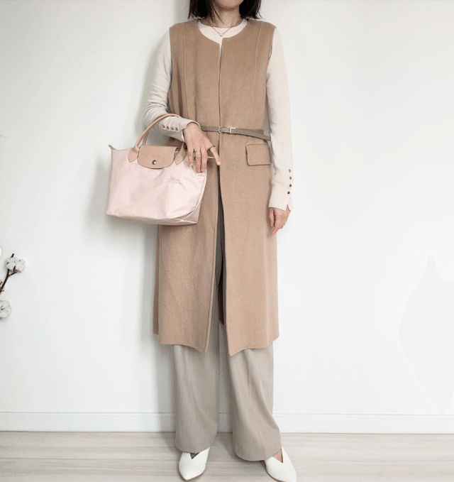 タックワイドパンツ