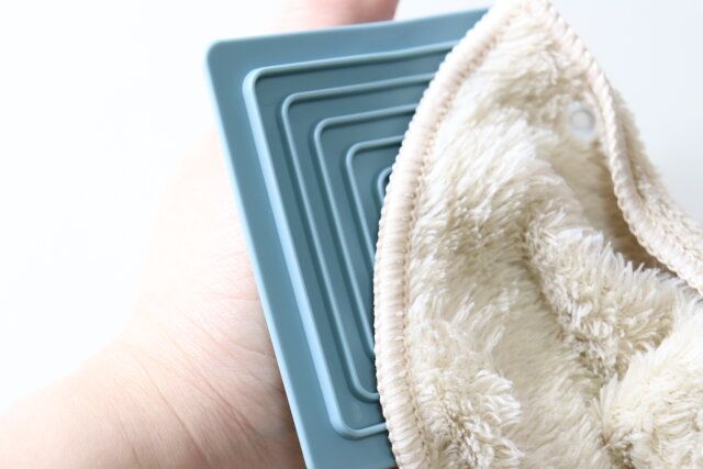 セリアの部分洗いができるセーノ ハンドル付き洗濯板