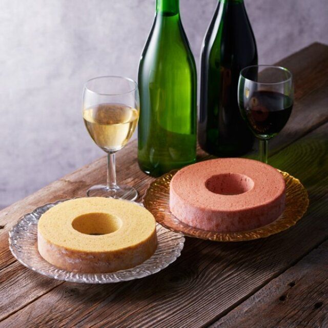 シャトレーゼ ワインバウムクーヘン 紅白詰合せ