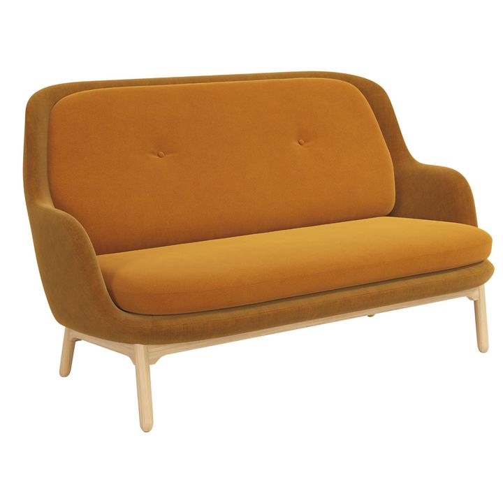 「フリソファ」 ￥712,800／FRITZ HANSEN（フリッツ・ハンセン）