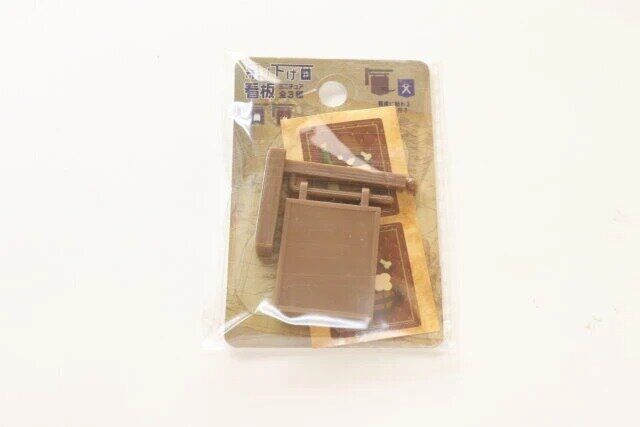 セリアの吊り下げ看板のパッケージ