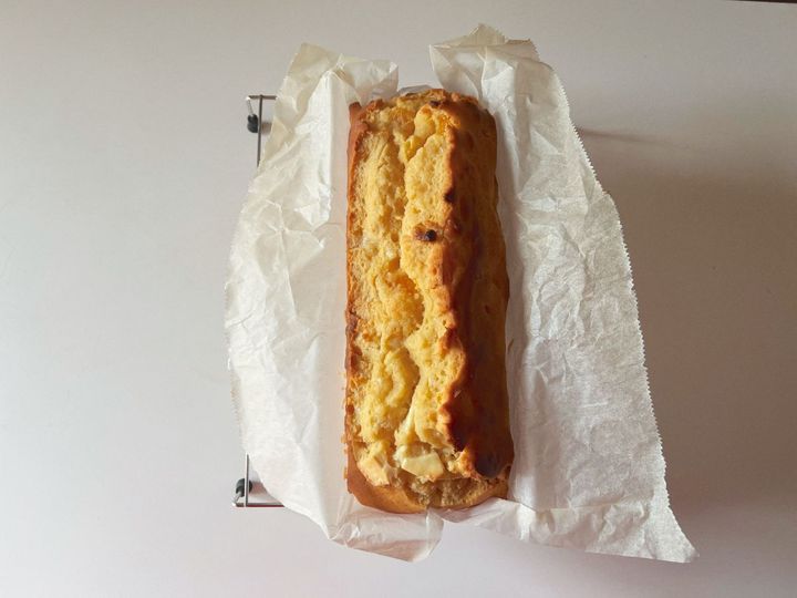 【簡単米粉レシピ】ジューシーみかんとホワイトチョコの米粉ケーキ【渡辺友美子のコーヒーに合うお菓子のレシピ vol.68 〜レシピで旅するヨーロッパ〜】