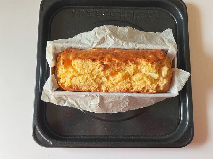 【簡単米粉レシピ】ジューシーみかんとホワイトチョコの米粉ケーキ【渡辺友美子のコーヒーに合うお菓子のレシピ vol.68 〜レシピで旅するヨーロッパ〜】