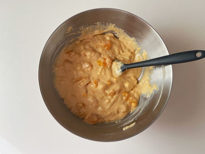 【簡単米粉レシピ】ジューシーみかんとホワイトチョコの米粉ケーキ【渡辺友美子のコーヒーに合うお菓子のレシピ vol.68 〜レシピで旅するヨーロッパ〜】