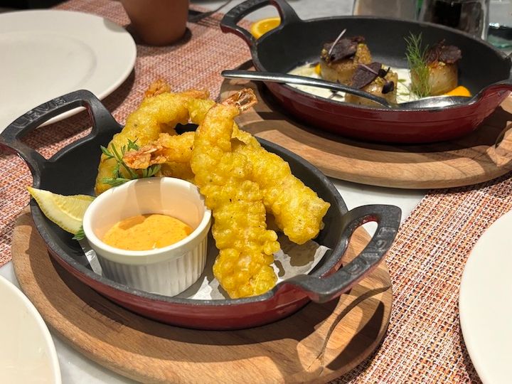 「FRIED TEMPURA PRAWNS」＄32
