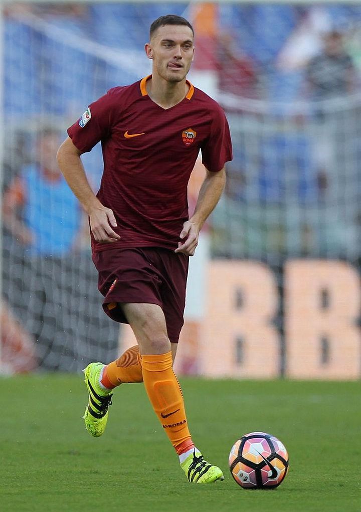 悪夢の「デビュー戦で退場」を経験した意外なスター10名