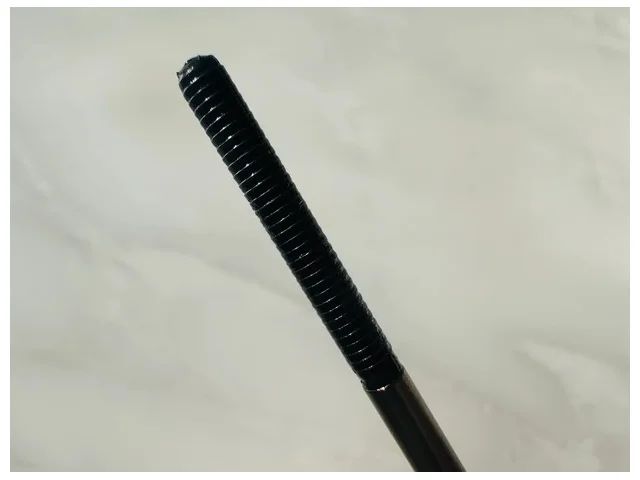 キャンメイク メタルックマスカラ［V01］ブラック