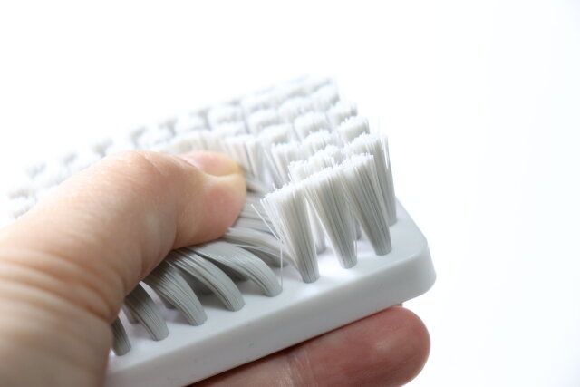 磁石で引っ付くお風呂のスクエアブラシ（ソフトタイプ） 質感