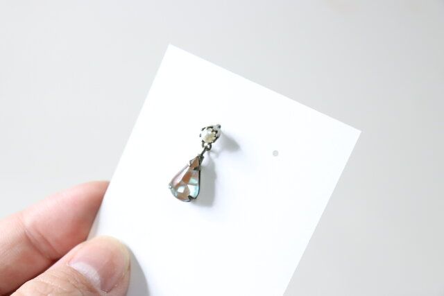 1穴クラフトパンチ（直径1.5mm穴） 使用例