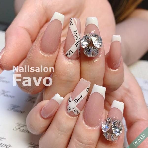 Nailsalon Favoが投稿したネイルデザイン [photoid:I0120078] via Itnail Design (745698)