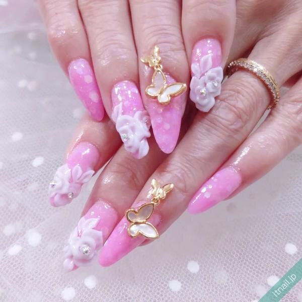 いろはねいるが投稿したネイルデザイン [photoid:I0120813] via Itnail Design (745687)