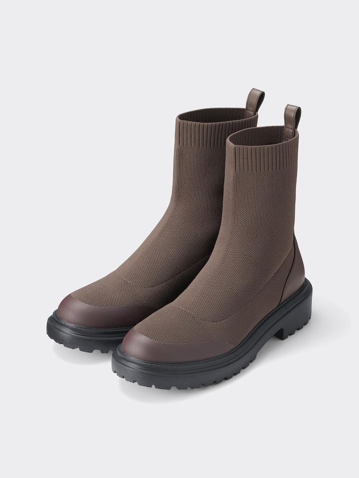 画像3: 出典：GU