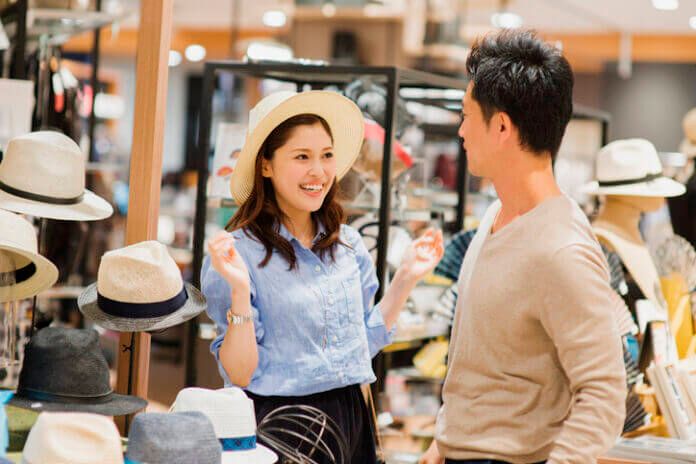 浮気のニオイがプンプンする… 夫婦で異性の影を感じる瞬間4選