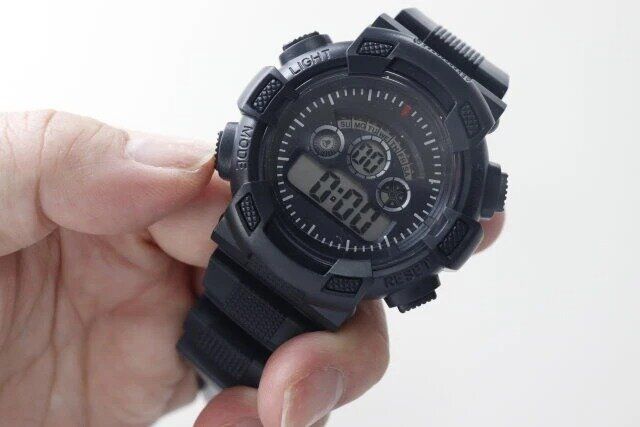 ダイソー デジタルウォッチ 黒