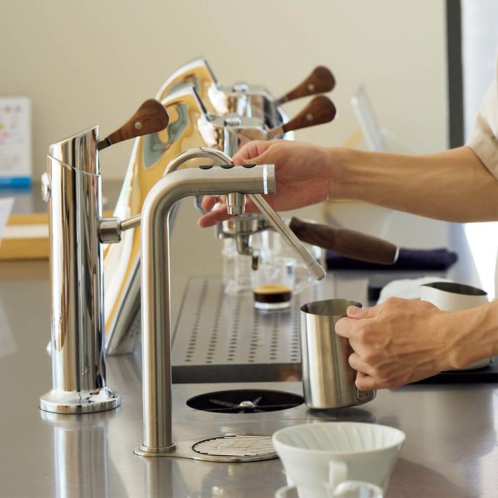 浅草橋〈dotcom coffee 浅草橋〉店内