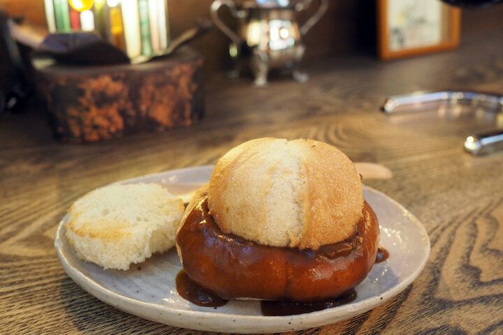横浜・六角橋のレトロな喫茶店でほっこり珈琲タイム♪ 時を忘れる隠れ家「珈琲文明」へ