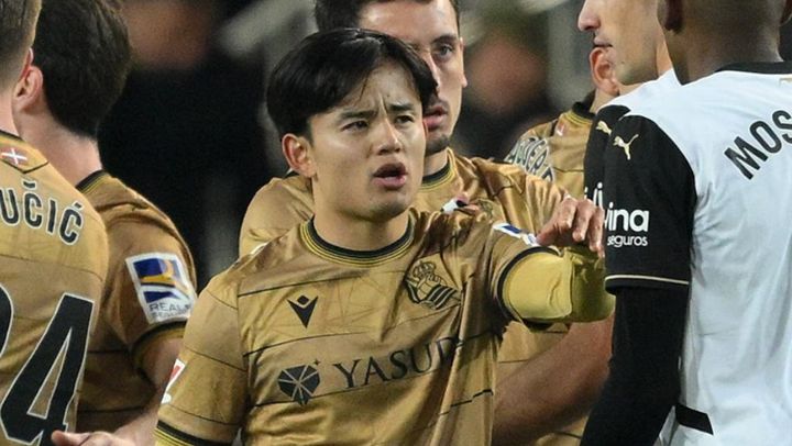 久保建英を温存起用も最下位に痛恨敗戦！相手FWは「クソ野郎みたいに…」