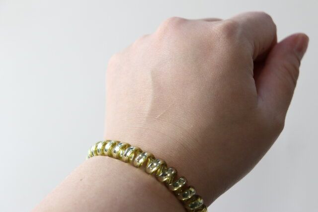 スプリングポニー（メタリックミックス） 装着