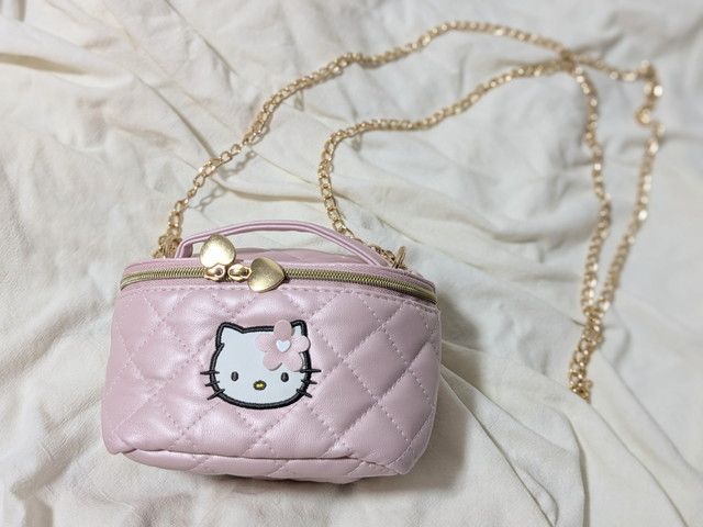 ハローキティキルトバニティショルダー