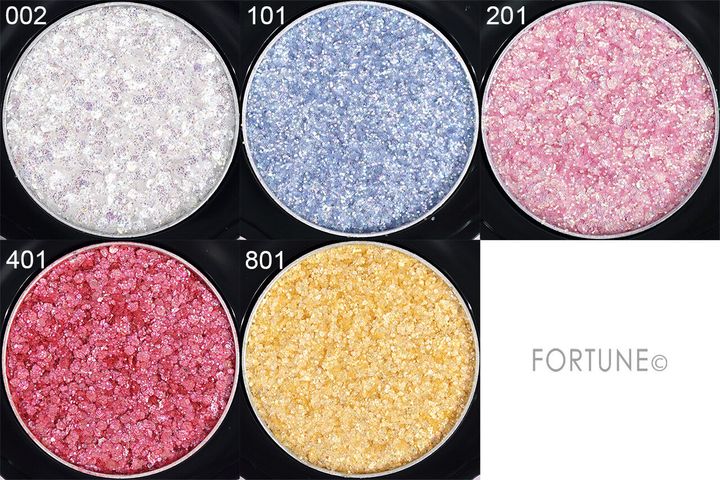 ANNA SUI（アナ スイ） グリッター アイカラー...