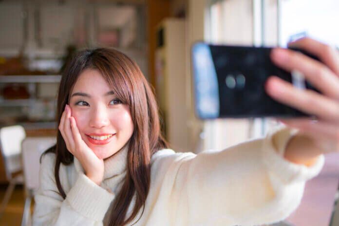 ぶりっ子おばさんはイタいよ… 40代のぶりっ子女性に対する男の本音3選