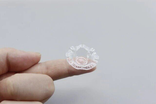 ダイソー ミニチュア 食器 クリア サイズ感