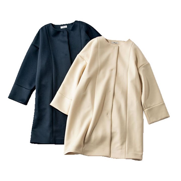 フォーマルに着られるシンプルなコート