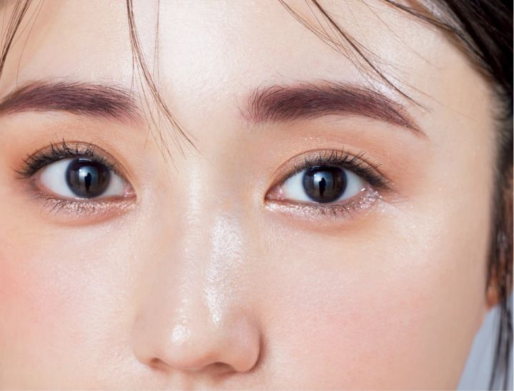 【アーチ眉の書き方④】モーヴカラー×アーチ眉で美人度アップ