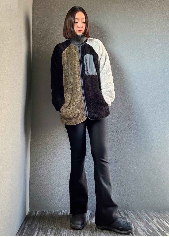 画像: フリースでカジュアルコーデ