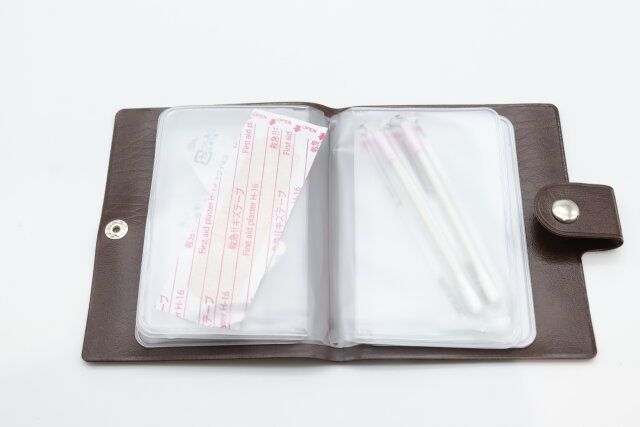 マルチホルダー20ポケット 救急グッズ