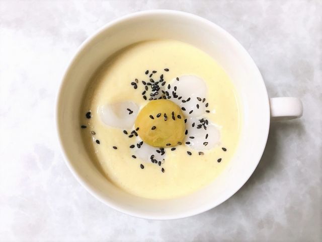 栗のおしるこ 黄色い見た目