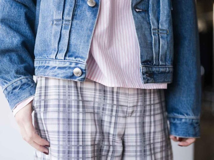 画像: 柔らかなピンク色をリンクさせているため、プレッピーな中に女性らしいニュアンスも 出典：ユナイテッドアローズ