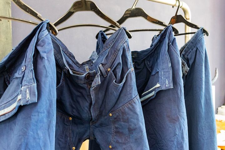 染めるアイテムによって料金が異なる。持ち込みも可