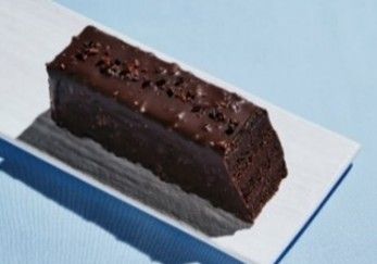 パティスリーショコラトリーレシィ「アメリア（1本」4320円 ※松屋銀座限定