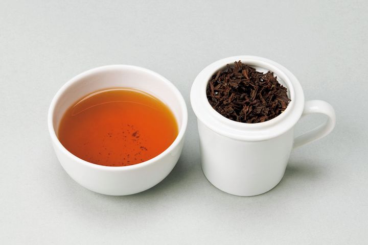 紅茶のテイスティングの様子